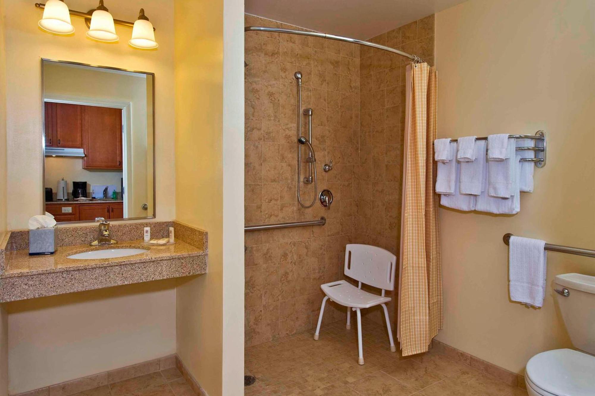 Towneplace Suites By Marriott Clinton At Joint Base Andrews Exterior foto