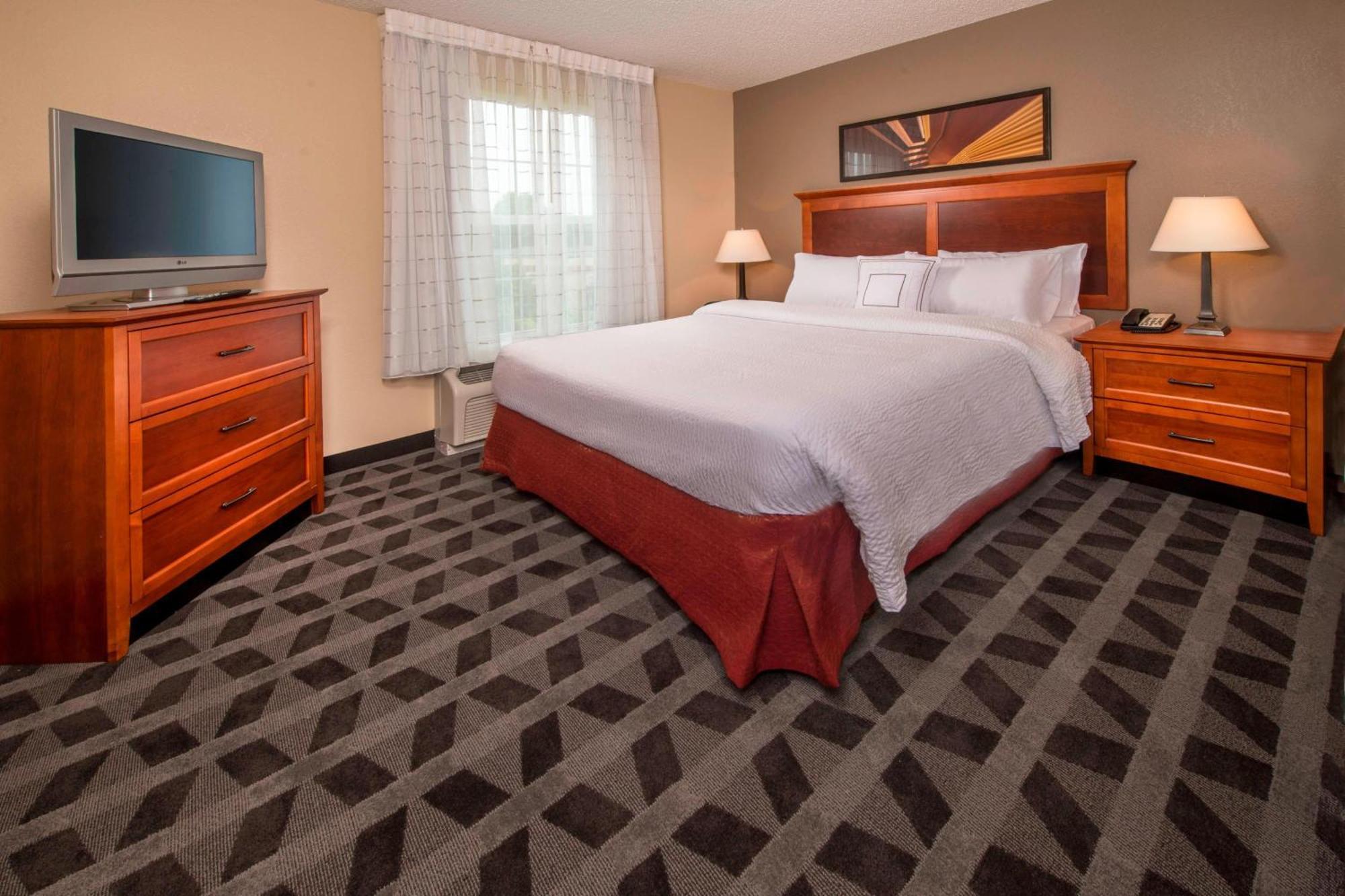 Towneplace Suites By Marriott Clinton At Joint Base Andrews Exterior foto